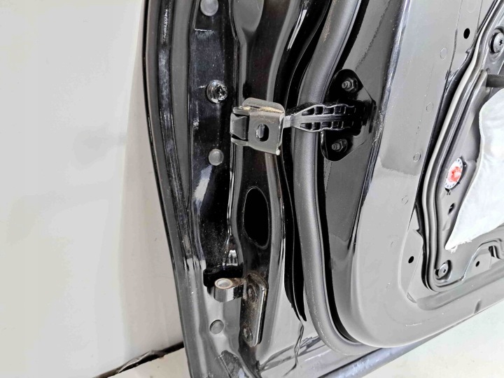 BMW 8 G16 2022 AVANT CÔTÉ DROITE PORTES AVANT