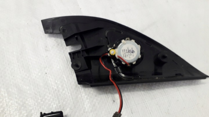 1J0837993B PROTECTION RÉTROVISEURS INSTALLATION ÉLECTRIQUE GOLF IV K