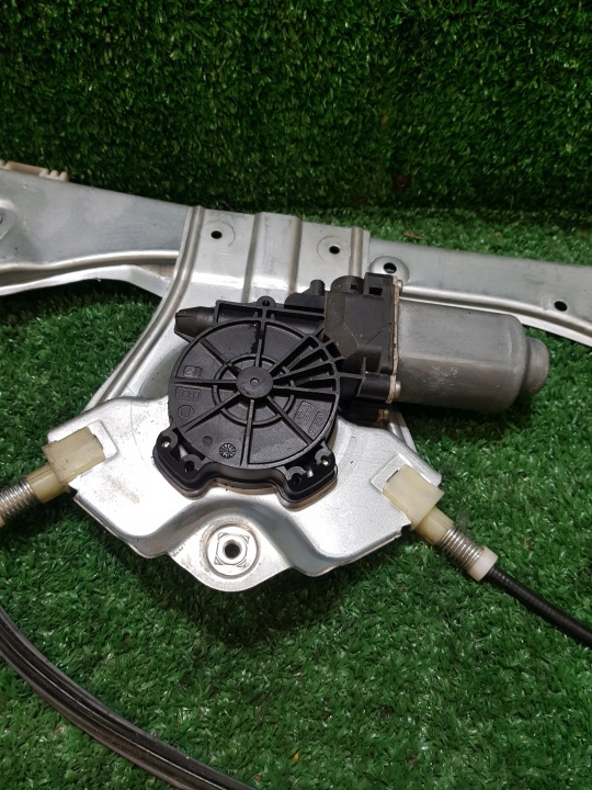 ÉLECTRO MÉCANISME VITRES GAUCHE AVANT RENAULT CLIO 3 8200291145J 400860F