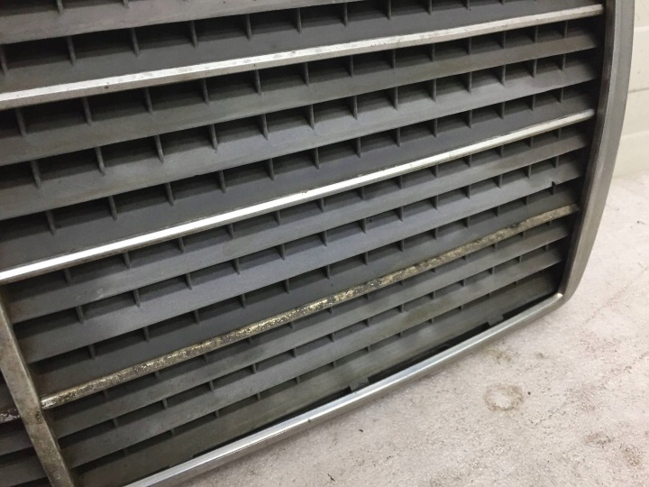 MERCEDES W124 CALANDRE CALANDRE GRILLE A1248880223