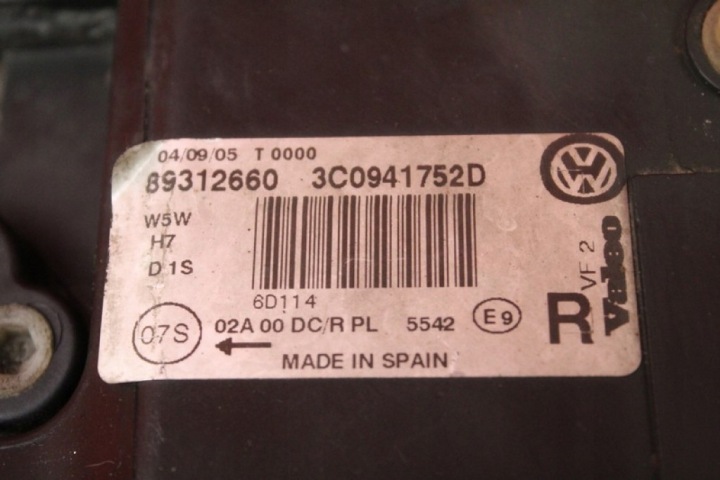 PROJECTEUR DROIT PHARE AVANT BIXENON EUROPE 3C0941752D VW PASSAT B6 05-10