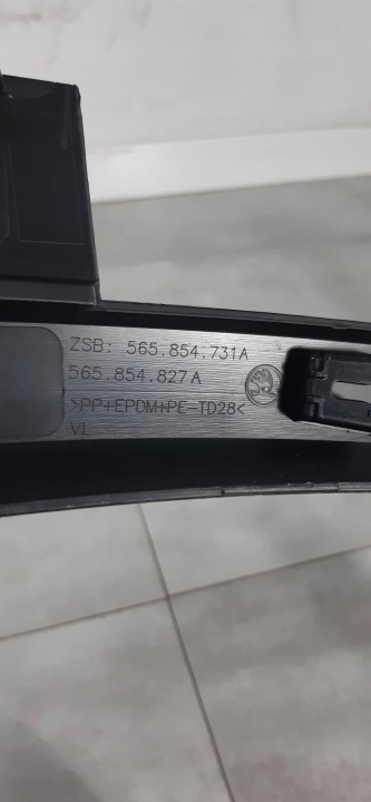 SKODA KODIAQ MOULURE GARDE-BOUE GAUCHE AVANT 565854731A