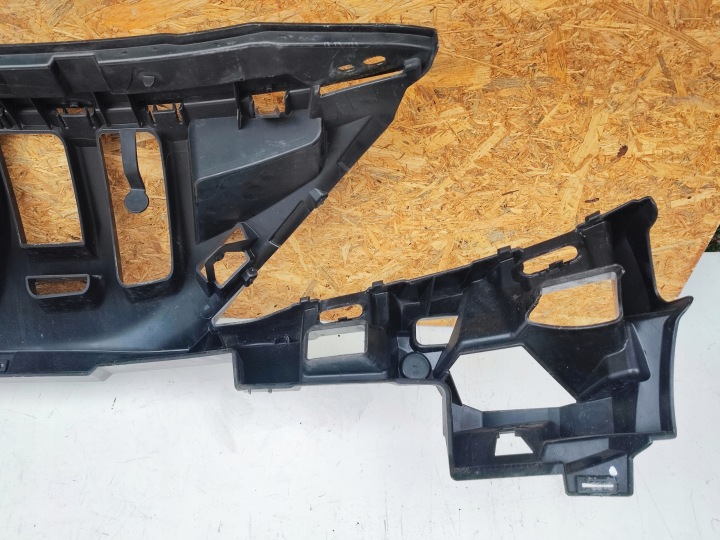 RENFORCEMENT CALANDRE GRILLES DE RADIATEUR PARE-CHOCS AVANT PEUGEOT 207 LIFT 09- 9688072280