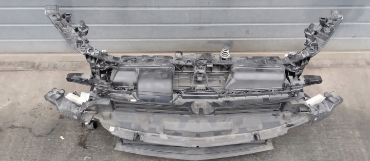 PANNEAU AVANT RENFORCEMENT RADIATEURS VENTILATEUR MERCEDES CLA W118 22R 1.3 CGI