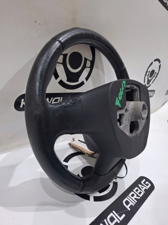 VOLANT FORD FOCUS MK3 NR78