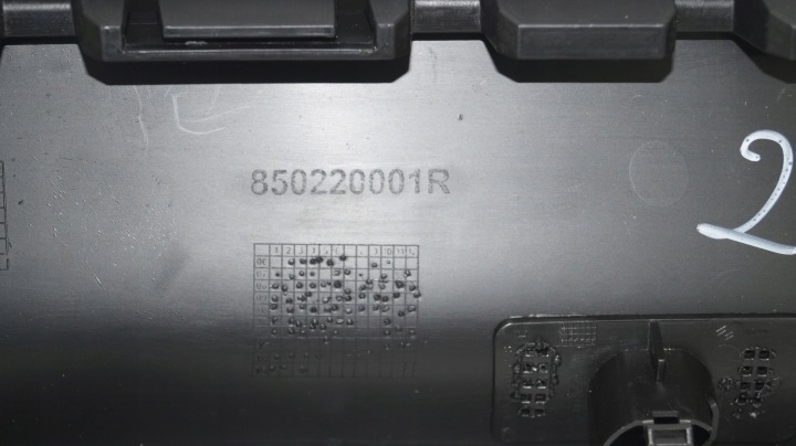 LAGUNA III 3 HAYON GT NEUF DOUBLURE SPOILER PARE-CHOCS ARRIÈRE SOUS TUYAUX PDC ORIGINAL