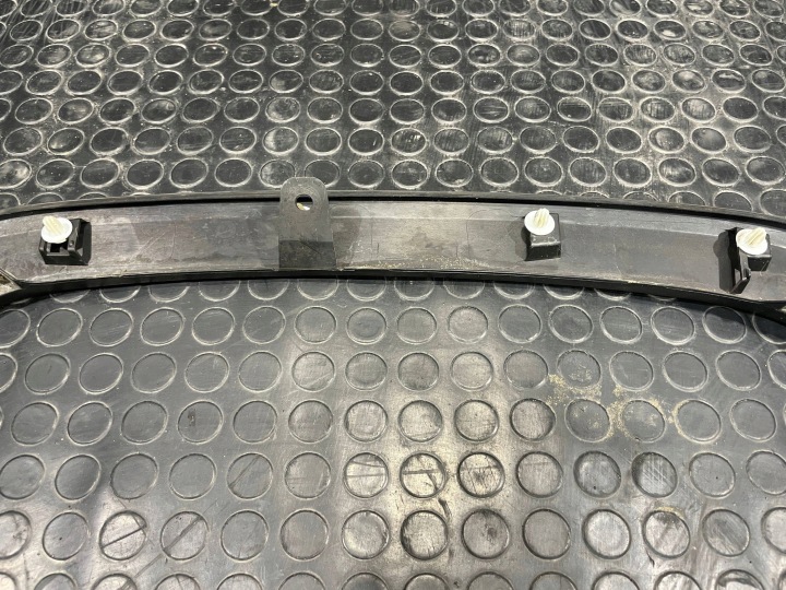 TOYOTA RAV4 RAV-4 V 5 XA50 18-25 MOULURE REVÊTEMENT SUR AILE DROIT AVANT