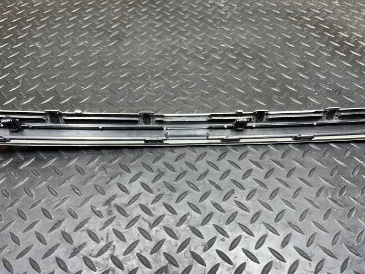 MOULURE COUVERCLES DE COFFRE COUVERCLES DE COFFRE BMW 5GT F07 CHROME 7211167