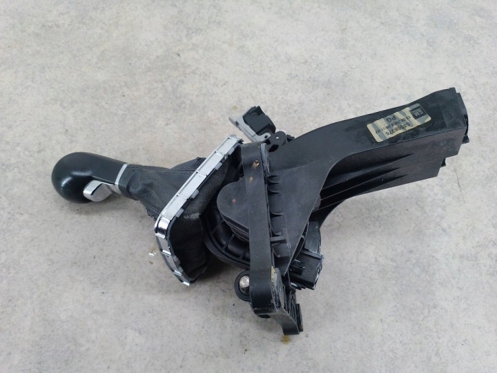 CRIC CHANGEMENTS VITESSE OPEL ZAFIRA B 55568376 1.6 16V