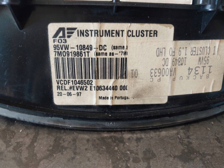 COMPTEUR COMPTEUR DE VITESSE FORD GALAXY 7M0919861T 95VW-108490-DC