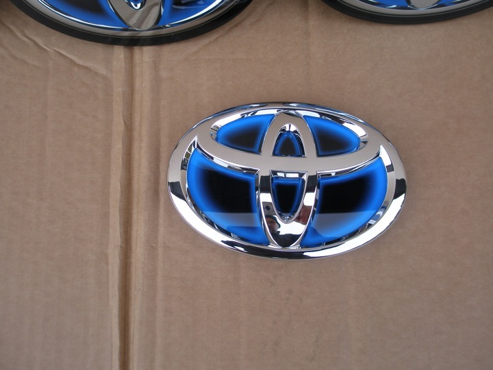 TOYOTA RAV 4 PRIUS CHR COROLLA INSIGNIA EMBLEMA RADAR REJILLA DE RADIADOR REJILLA ORIGINAL 