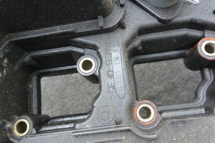 COUVERCLE DE SOUPAPES MOTEUR OM271 1.8 K MERCEDES W211 W203 W209