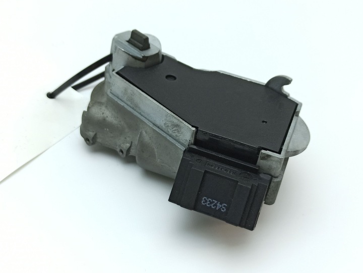 BLOCAGE COLONNES DIRECTION MERCEDES-BENZ VITO VIANO W639 A2034621130