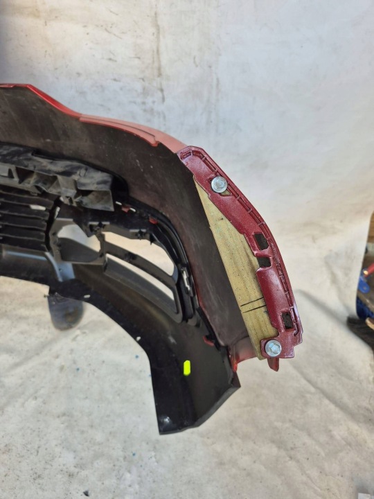 RENAULT CAPTUR 1 I 13-17 PARE-CHOCS AVANT AVANT 620842933R