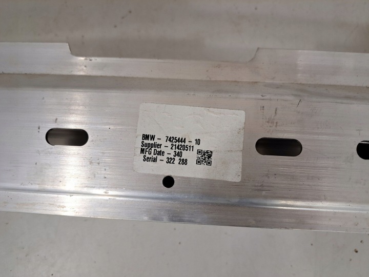 BMW X5 G05 2023 ARRIÈRE TRAVERSE PARE-CHOCS ARRIÈRE
