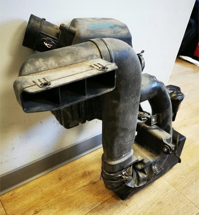 KIA CEED II 15-19 1.6 CRDI E6 CHÂSSIS FILTRE AIR RÉSONATEUR PRZEPLYWKA
