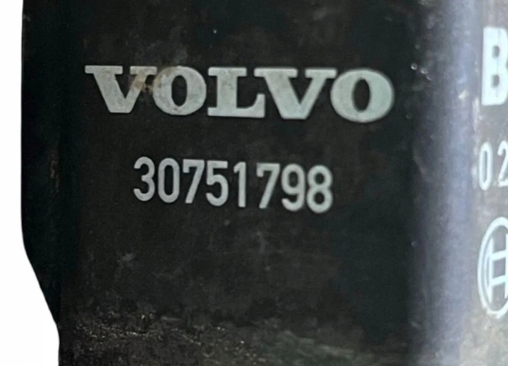 BOUGIES ALLUMAGE VOLVO XC90 I 30751798 2.4L DIESEL 136KW 2007