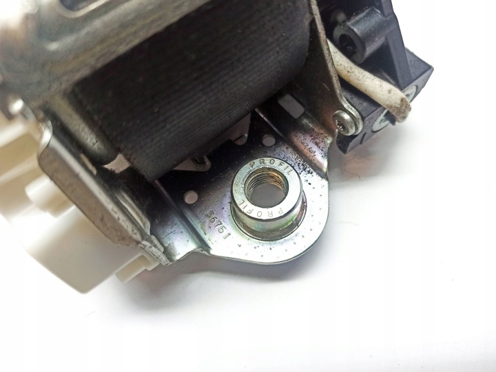 VOLKSWAGEN EOS 2010 DROITE CÔTÉ CEINTURE DE SÉCURITÉ SIÈGES AVANT