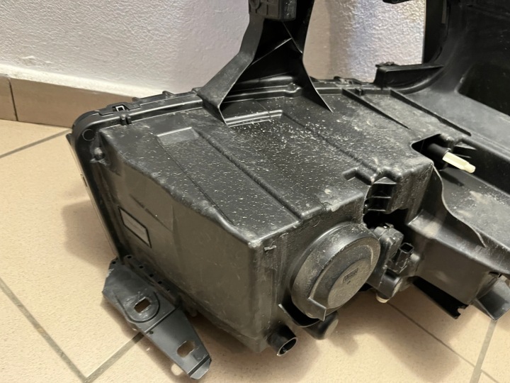 PHARE AVANT AVANT GAUCHE RENAULT MASTER IV 4 V 5 24- 260609073R