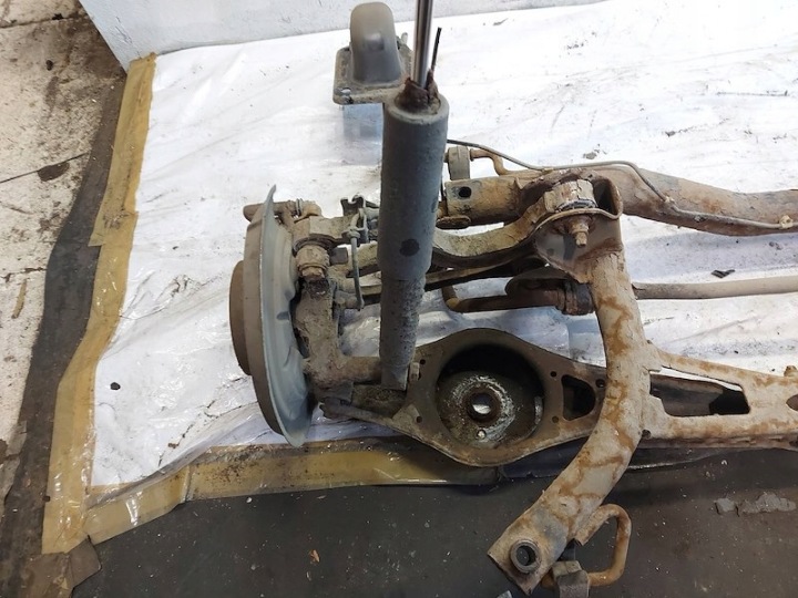 POUTRE SUSPENSIONS BERCEAU CHÂSSIS CHÂSSIS TRAVERSE ARRIÈRE VW GOLF V MK5 (1K1) AUDI