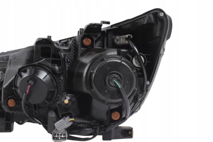 PHARE DROITE PROJECTEUR DROIT MITSUBISHI ASX I REÇU 10-19 UK P9135R