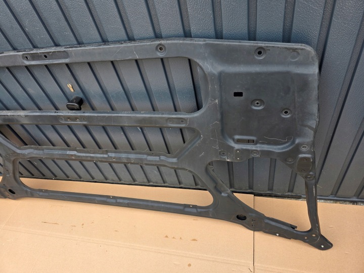 CHÂSSIS CAPOTS AVANT SUPPORT CALANDRE SCANIA R AVEC DROIT G 2304022