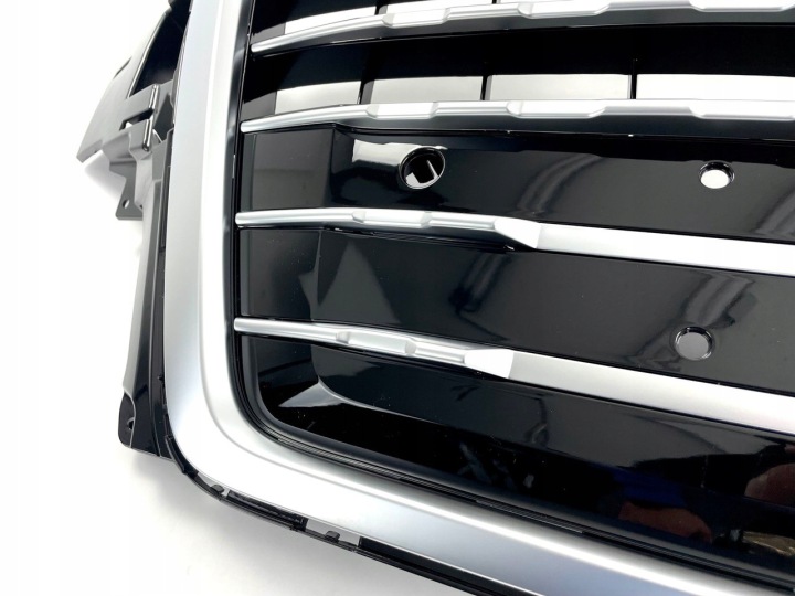 GRILLE CALANDRE AUDI Q7 4M S-LINE 2015-2019 4M0853651J RN4