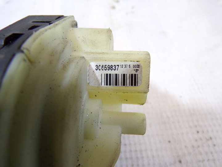 KIT DE DÉMARRAGE VOLVO V50 S40 2 II 1.6 D 4N51-12A650-BA
