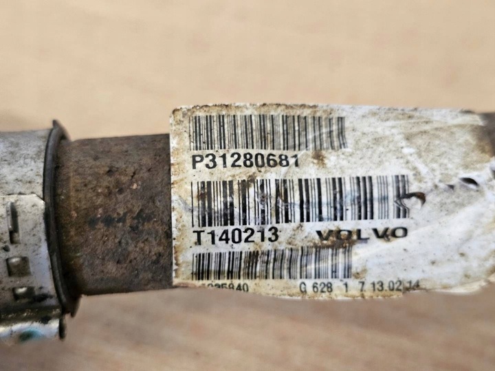 DEMI-ARBRE GAUCHE AVANT VOLVO V40 2.0 D3 D4 D5204T4 MANUEL P31280681
