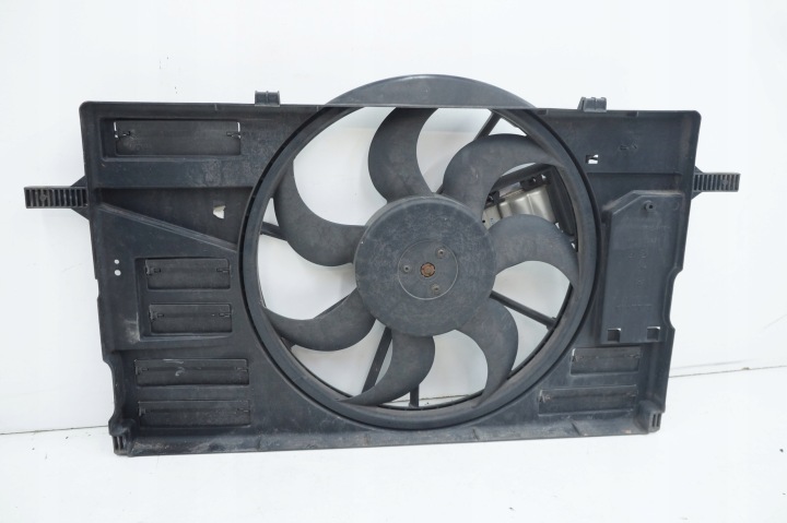 VOLVO C30 II S40 II V50 31261990 VENTILATEUR RADIATEUR EAU