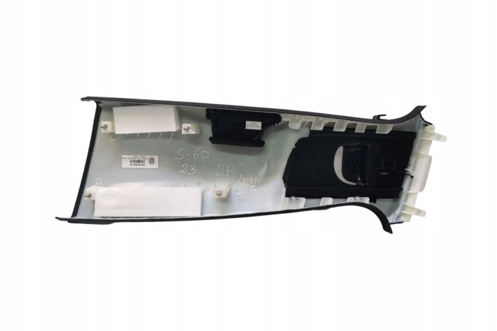 DROITE LATÉRALE PROTECTION MONTANTS VOLVO 31479219 2.0L 2023