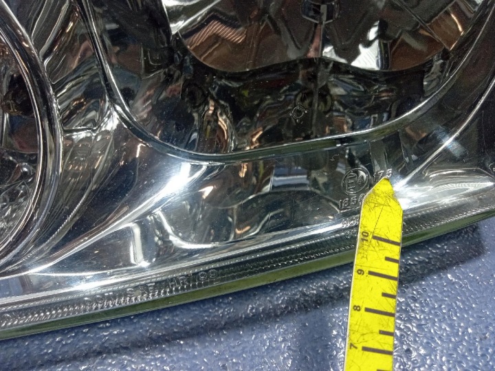 VOLVO S40 I LIFT PROJECTEUR GAUCHE AVANT AVANT EUROPE 20A272