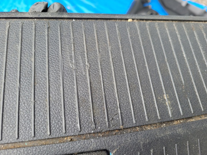 OPEL-CZESCI ASTRA J MOULURE PROTECTION PAROIS SERRURE ARRIÈRE ARRIÈRE UNIVERSEL 13261725