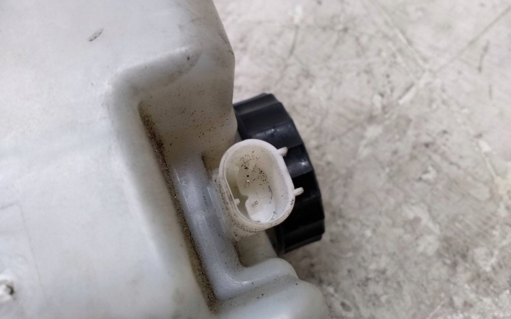 POMPE DE FREIN MERCEDES-BENZ E W212 A2124300202