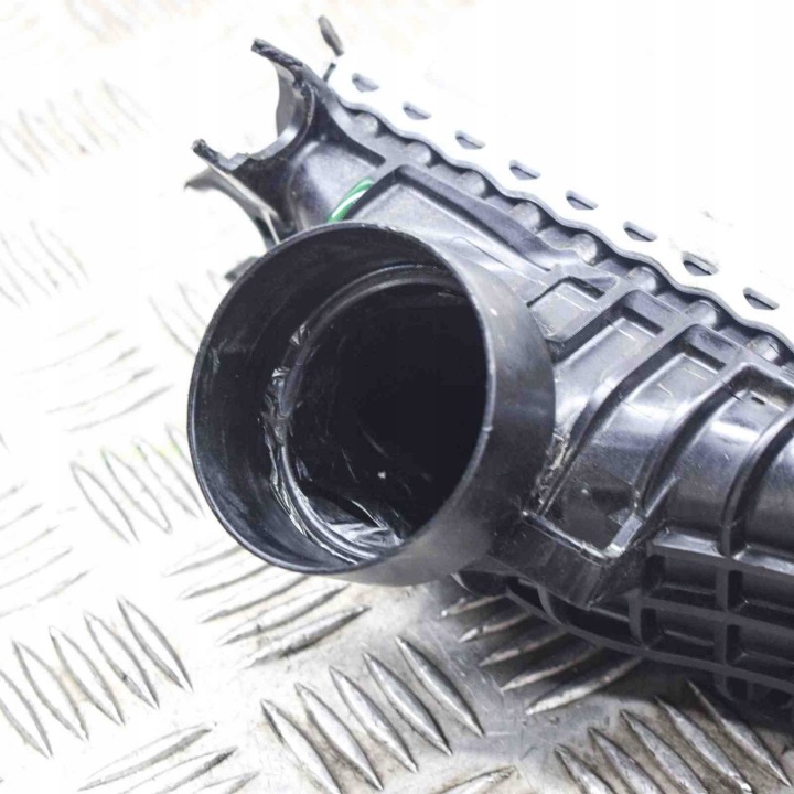 RADIATEUR D'INTERCOOLER MERCEDES-BENZ E (W213) A6540106607 20437239 2.0L