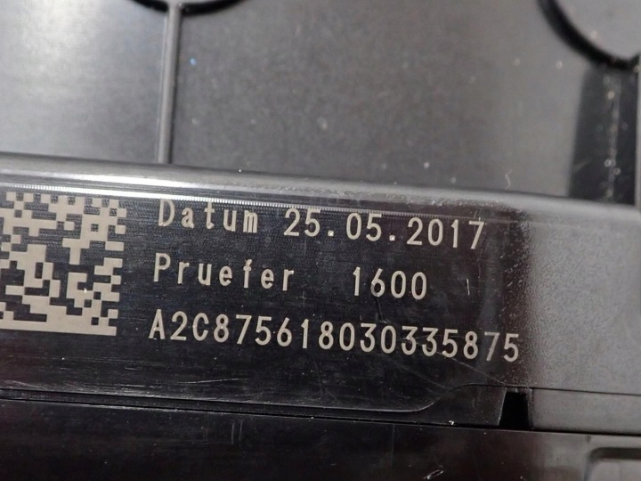 COMPTEUR TABLEAU DE BORD EUROPE A2059000535 MERCEDES C-KLASA W205 C205 C43 AMG 17R