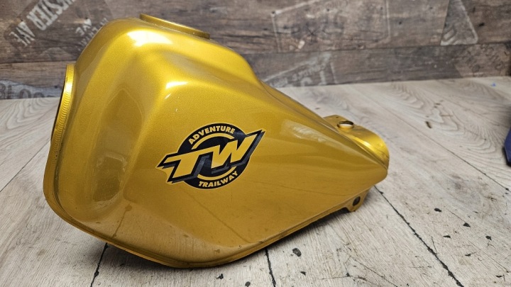 RÉSERVOIR CARBURANTS RÉSERVOIR YAMAHA TW125
