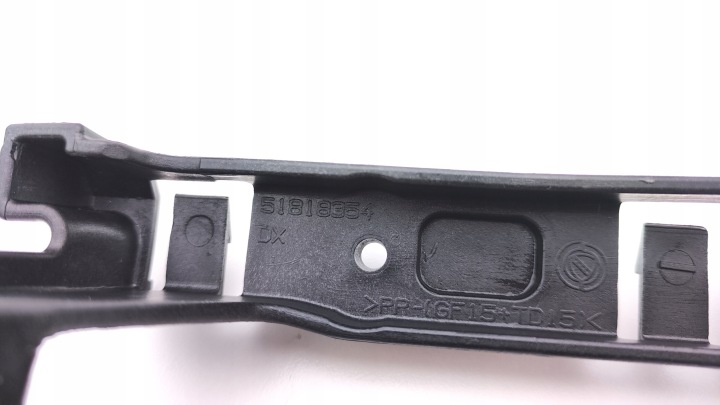 FIAT DOBLO II LIFT MAXI GLISSIÈRE FIXATION PARE-CHOCS DROIT ARRIÈRE 51818354 (DR284)
