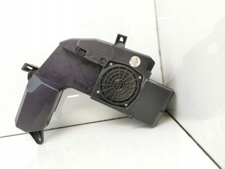 2006 AUDI A4 S4 B7 8E 8H SUBWOOFER 8E9035382