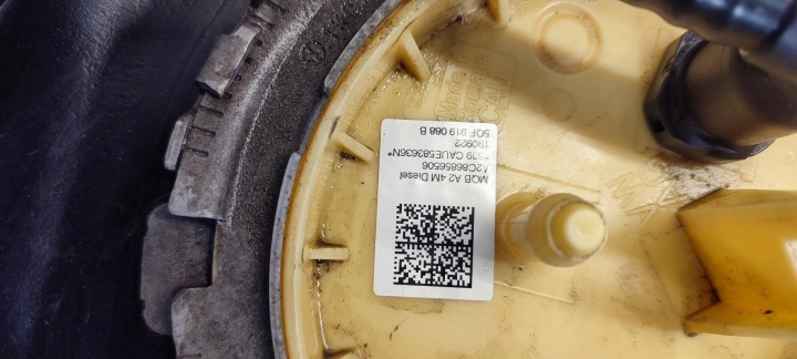 VW TIGUAN II RÉSERVOIR CARBURANTS 2.0 TDI 4X4 2024 5QF201060CB 5QF201021LT