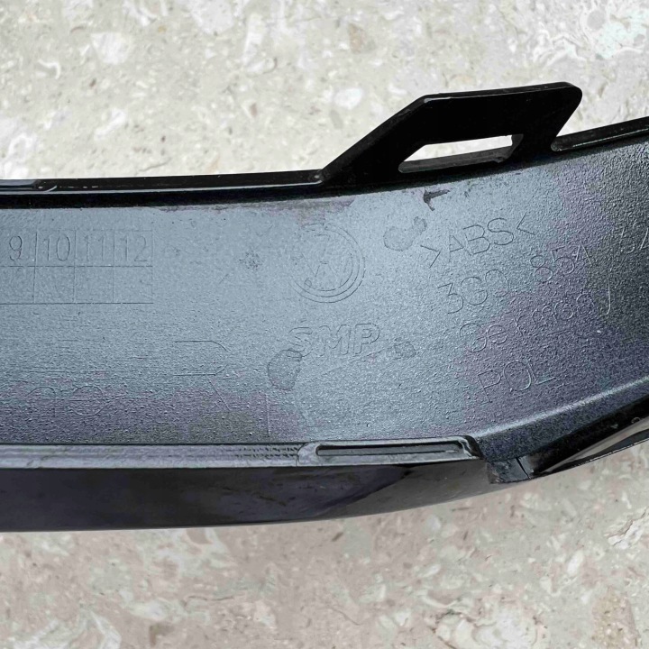 VW PASSAT B8 R-LINE MOULURE PARE-CHOCS DROITE AVANT 3G0854322C
