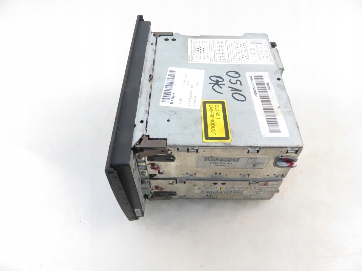 RADIO NAVI AUDI A4 B6 8E0035192B ROZKODOWANE