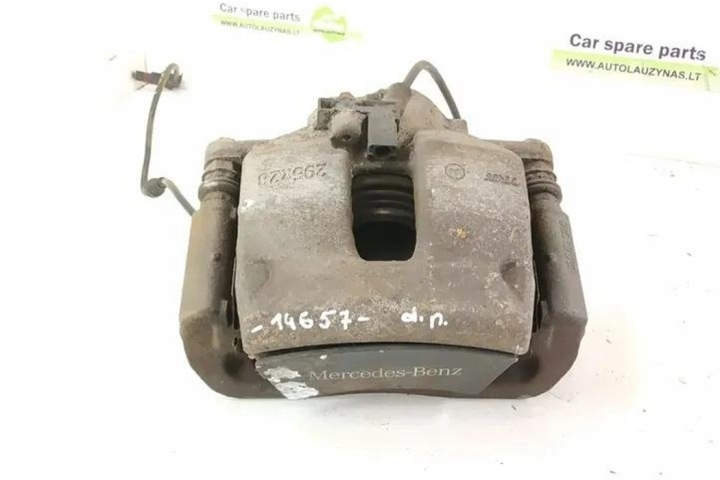 ÉTRIER DE FREIN DE FREIN AVANT DROIT MERCEDES-BENZ C (W204) A2044210994 1.8L