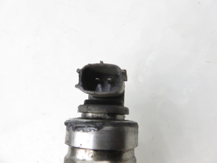 INJECTEUR TOYOTA RAV 4 III 2.2 D 4WD (ALA30_) 136 2AD-FTV 236700R020