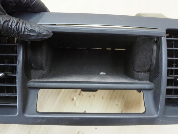 GRILLE CONDUIT D'AIR CENTRALE BOÎTE À GANTS SUBARU OUTBACK GA43-5281-100