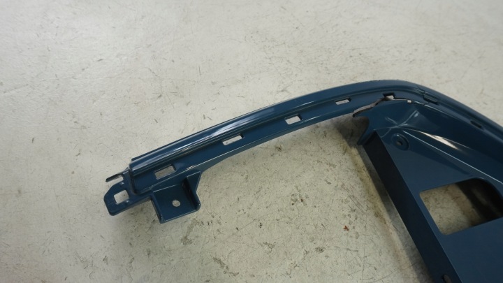 G760 YAMAHA TRICITY 300 20- CÔTÉ DÉFLECTEUR D'AIR PROTECTION BX9-F835J-00