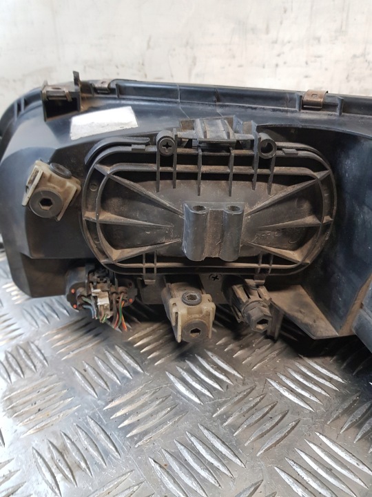 PHARE DROITE AVANT MAZDA 6 I 06R- EUROPE