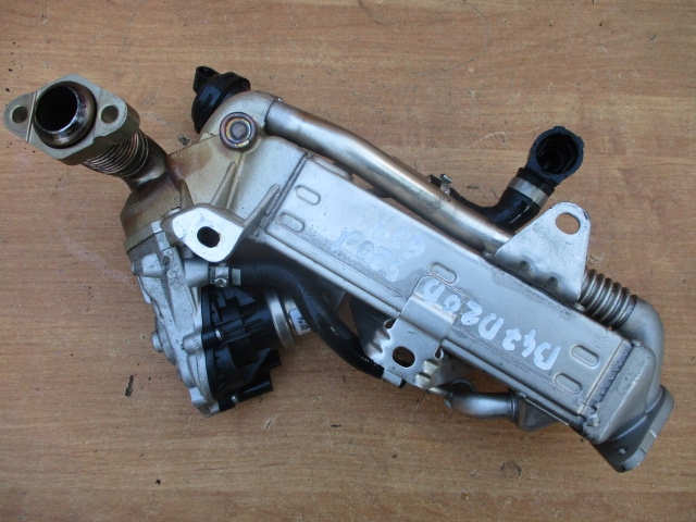 BMW G20 G30 G31 B47D20B 520D EGR RADIATEUR 8580452 11718580452 ROTULE