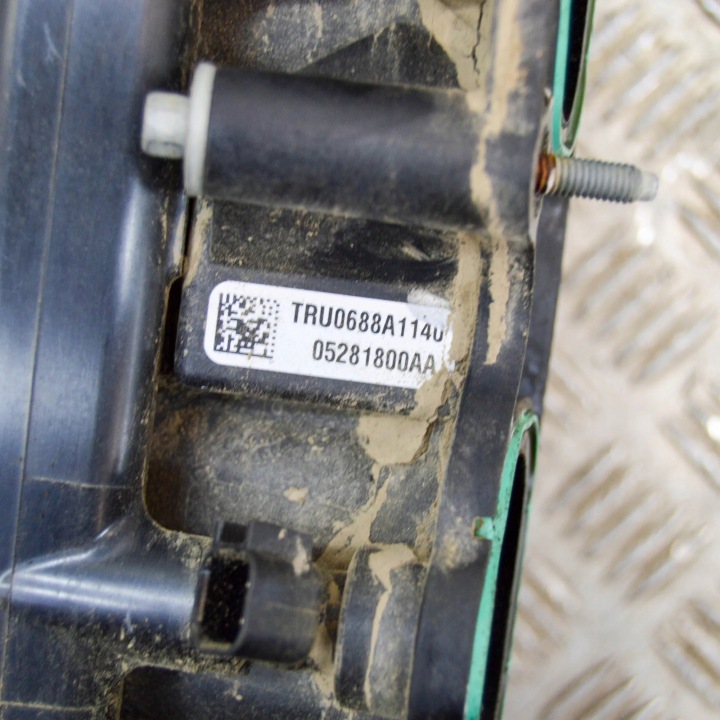 COLLECTEUR ADMISSION CHRYSLER PACIFICA 05281429AA 17770609 3.6L 214KW 2019