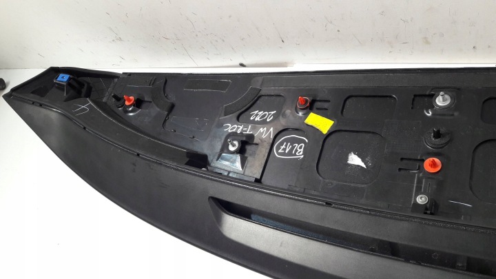 VOLKSWAGEN T-ROC SPOILER ARRIÈRE COUVERCLES DE COFFRE 2GA827933 (BL17)
